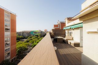 Àtic  Carrer de vèlia