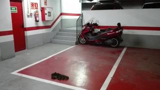 Miete Autoparkplatz in Port. Parking en plaça vaixell maria assumpta, venta o alquiler
