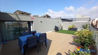 Location Attique à Progrés - Pep Ventura. Ático dúplex de 2 habitaciones y buhardilla, terraza de 50 m2, p