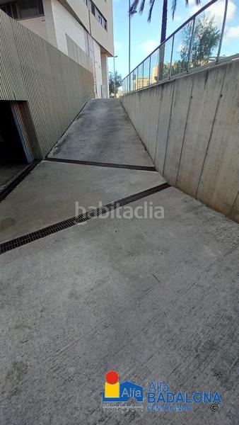 Foto 053eb8a2-5636-43a1-80d1-3289ad3a2573. Alquiler parking coche plaza de parking de 15 m2 ceduard maristany en Badalona