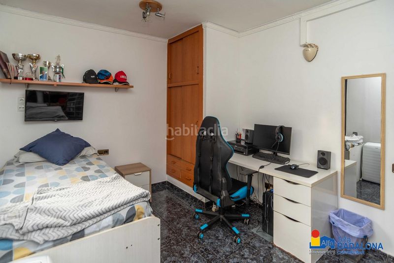 Foto e03b81fc-8d70-4f25-b9d8-b896e6e13bef. Casa amb calefacció a Progrés - Pep Ventura Badalona