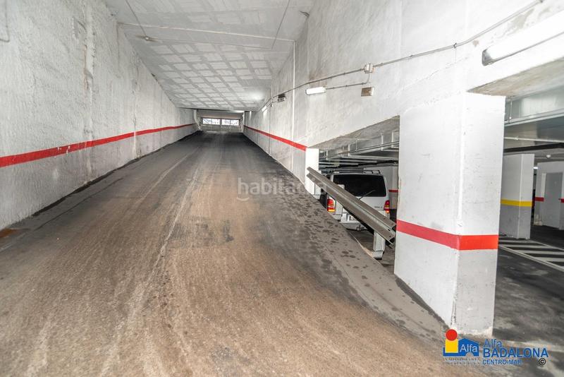 Foto abcfdbbb-9bc8-44bd-9af8-5ba634b5208c. Piso  en primera línea de mar de 84 m, 3 habit., terraza de 67 m, zona comunitaria y parking incluido en Badalona