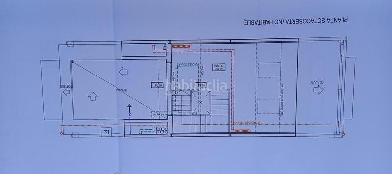 Foto 90ec739c-dee4-42ef-9cc9-a55a216de79c. Casa a schiera con riscaldamento parcheggio piscina in Badalona