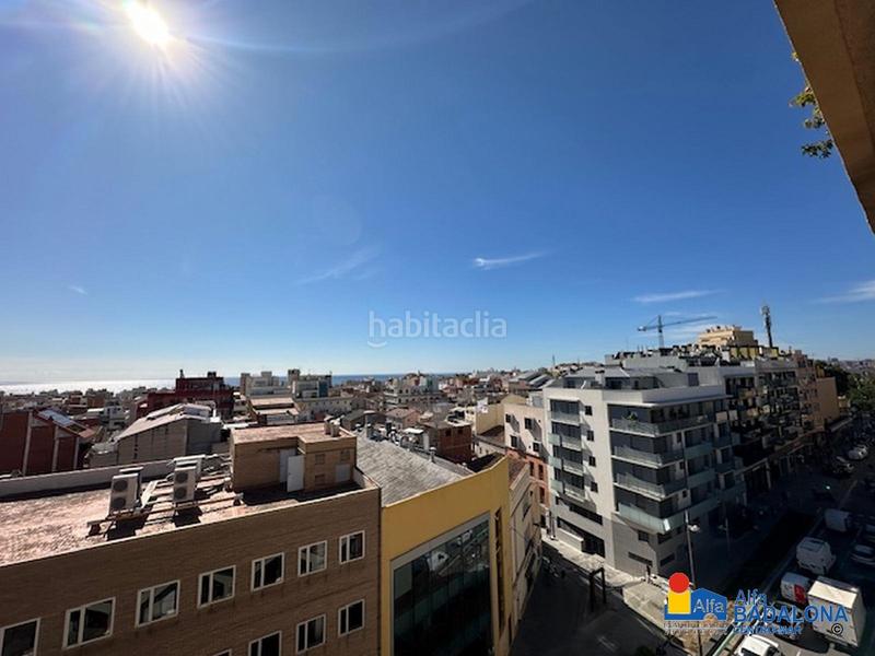Foto 057642a9-a648-4b23-b84a-ad82e7dea225. Pis amb calefacció aparcament a Centre Badalona