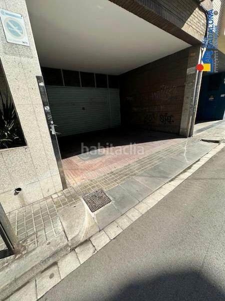 Foto eb593f13-db00-4fa1-be38-54df3c0c3081. Posto auto in Progrés - Pep Ventura Badalona