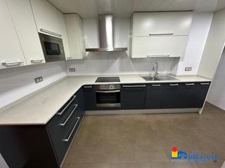 Lloguer Pis a Llefià. Piso de 3 habitaciones, en llefià