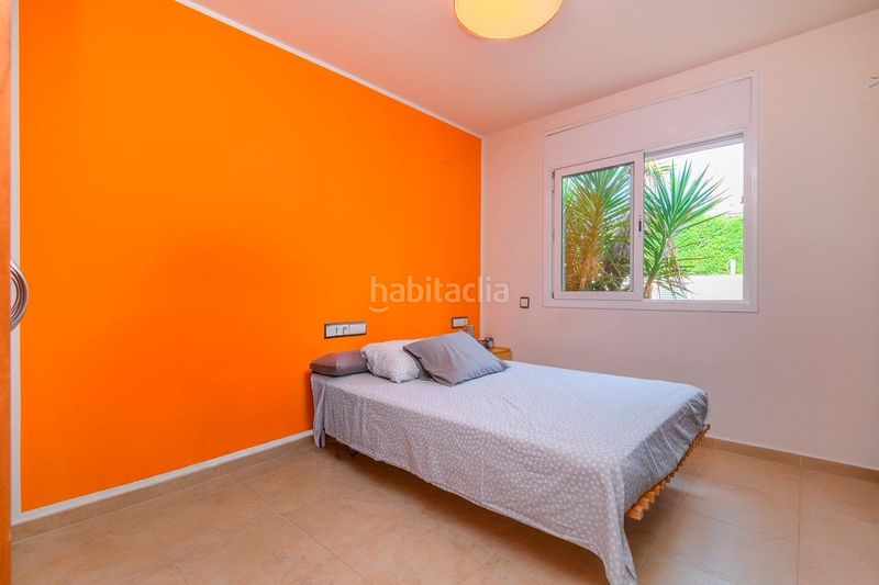 Foto 808a5130-40fa-4ddd-818b-fc4f82675655. Casa amb calefacció aparcament a Castellarnau Sabadell
