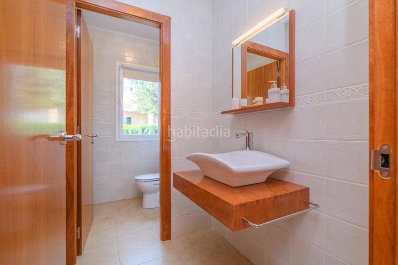 Foto 8bec9b47-cbe2-4569-b0a9-887b7cf1fb29. Casa amb calefacció aparcament a Castellarnau Sabadell