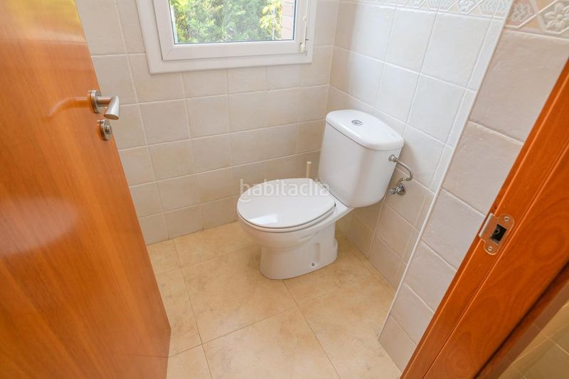 Foto b4095408-b899-4d3f-9d24-bd03bd4a746d. Casa amb calefacció aparcament a Castellarnau Sabadell