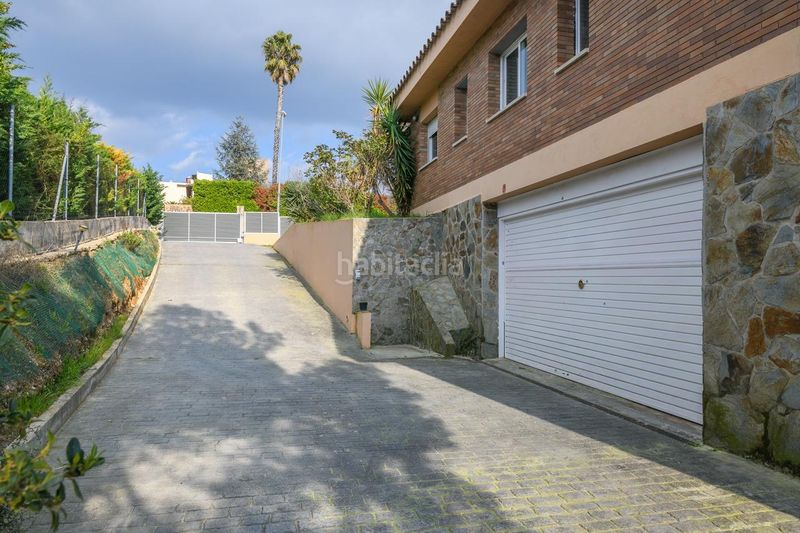 Foto fa66ac95-7a49-4ef4-a684-4e63f5e7e012. Casa amb calefacció aparcament a Castellarnau Sabadell