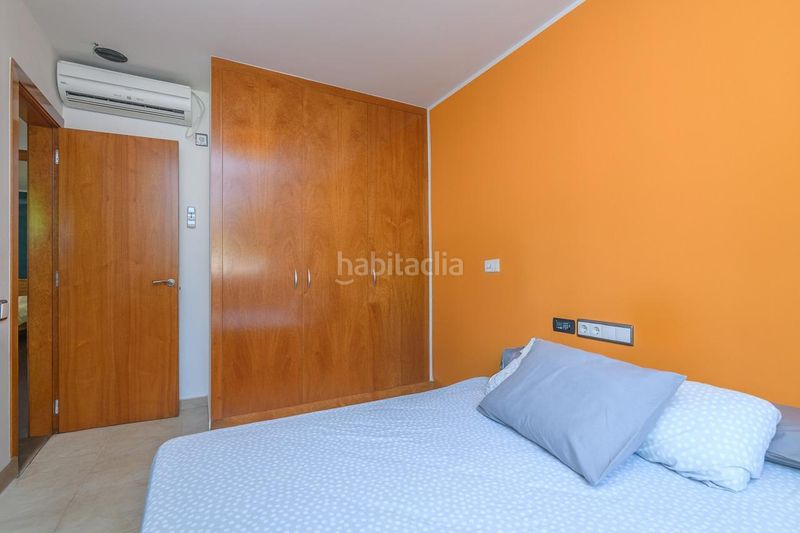 Foto ffcda76d-41bd-4eb2-b636-40dea2a16cef. Casa amb calefacció aparcament a Castellarnau Sabadell