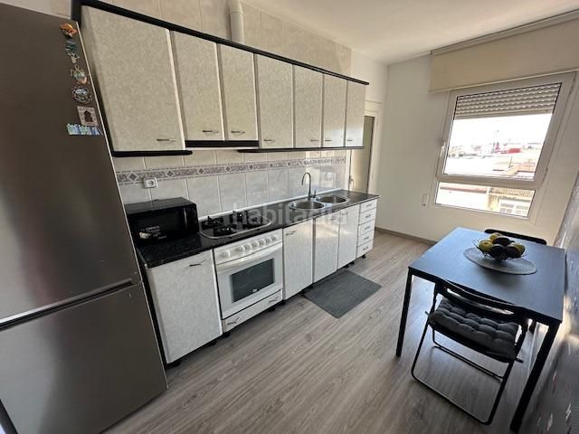 Foto d4f1ee37-25a3-4768-886b-28ed0e126ce0. Pis a Barceloneta Barcelona