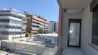 Rent Flat in Port. Piso seminuevo de 3hb 2b zona gorg 2ª linea a 100 m del mar.