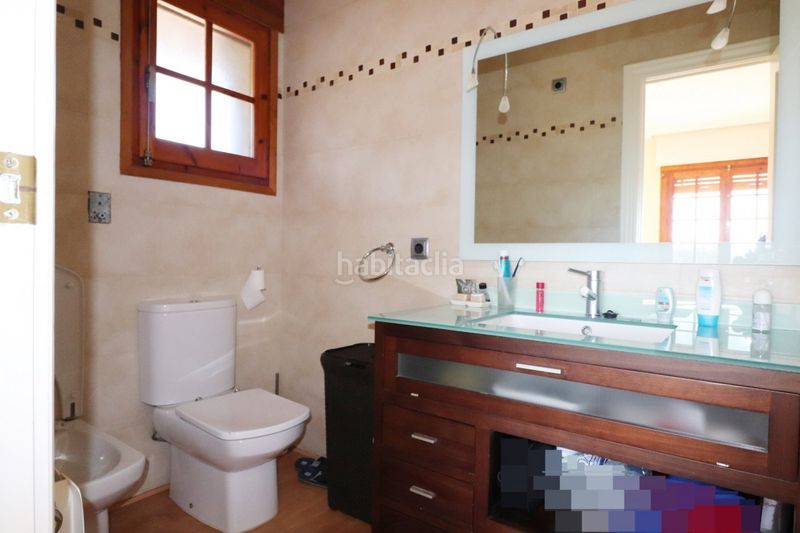 Foto c5ae0805-34d9-4150-ab0c-b23f19558564. Chalet con riscaldamento piscina in Petrer