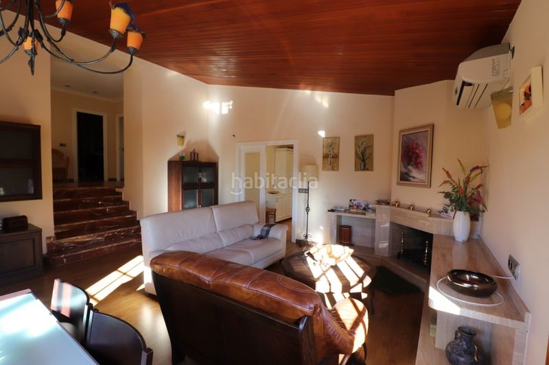 Foto d21be0dc-c2ff-4fb6-9254-571640282783. Chalet con riscaldamento piscina in Petrer