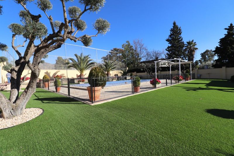 Foto d43b8b22-898b-46f6-af3a-489b392eb602. Chalet con riscaldamento piscina in Petrer