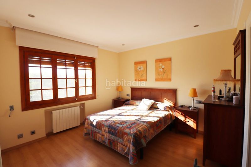 Foto e385737e-87f1-4583-a5a9-3bb003117600. Chalet con riscaldamento piscina in Petrer