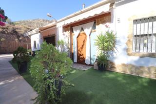 Maison à Campo Alto-Club de Campo. Casa de campo con encanto en zona la melva