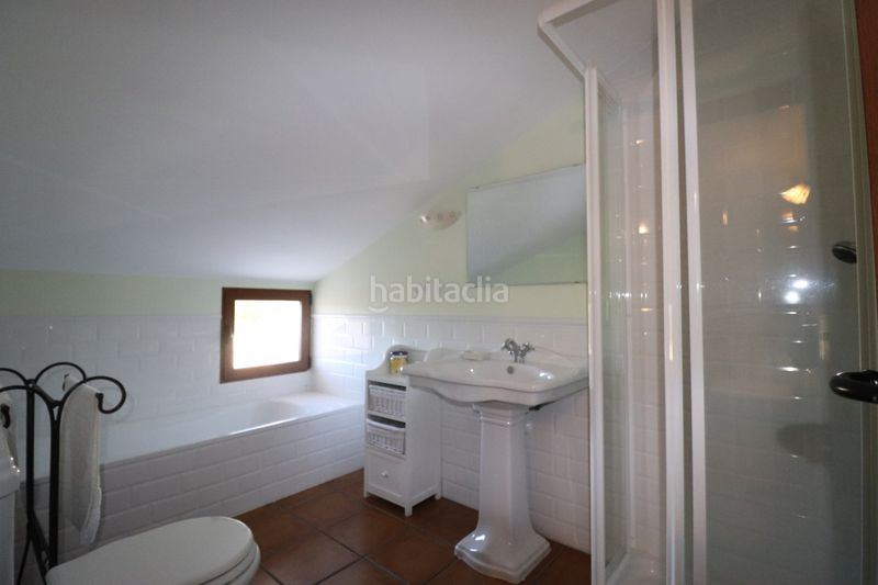 Foto bc561f18-8dd0-4ec8-9ee9-9fb3f95c939c. Chalet avec piscine dans Castalla
