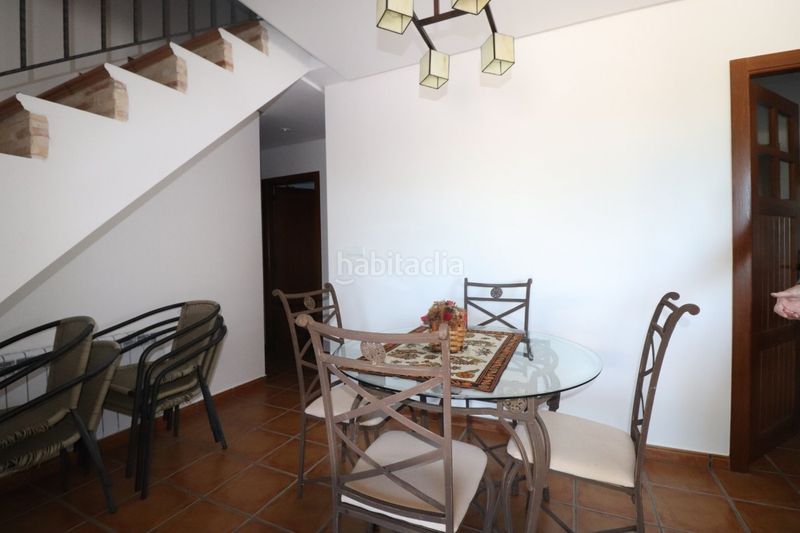 Foto f473214a-5772-4c71-85d1-ba16667dc167. Chalet avec piscine dans Castalla