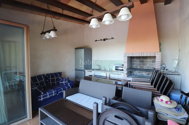 Foto f93aed73-6a74-4046-9aba-85cc74ac7437. Chalet avec piscine dans Castalla