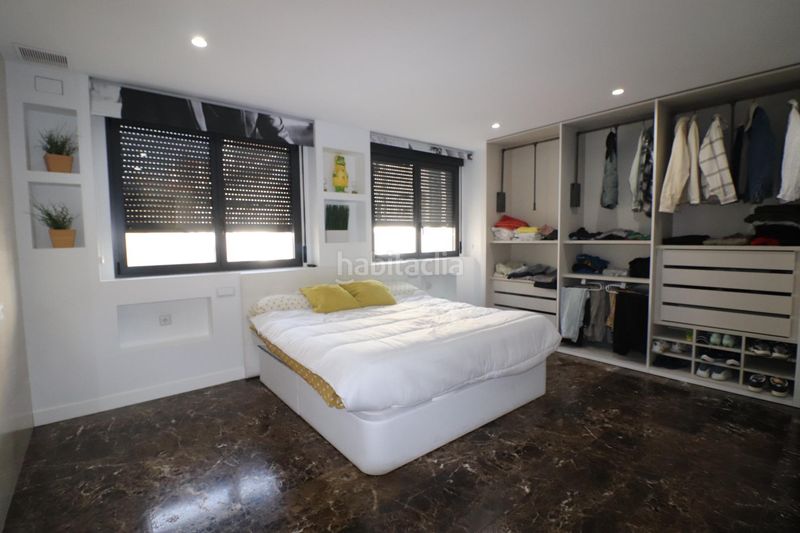 Foto b3a86ff6-ba8e-4e66-b3dd-52c0e9f11299. Pis amb aparcament a Petrer