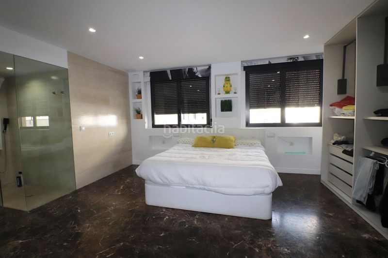 Foto bc3ad1ec-7528-4644-9330-38cf8fcaa6b5. Pis amb aparcament a Petrer