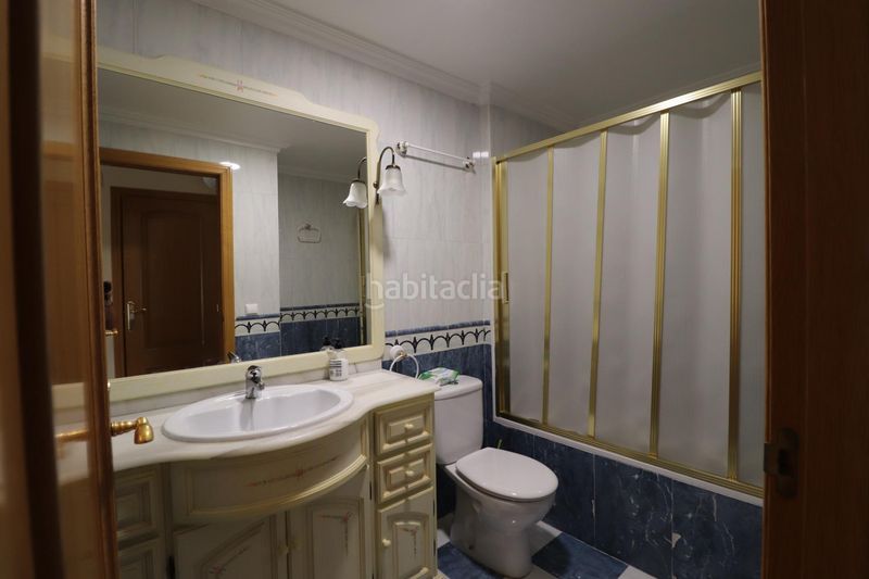 Foto 2b93d54f-7cf6-49a8-aa7f-69538d77af51. Flat with parking in Petrer