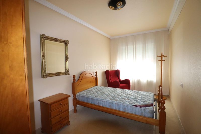 Foto 4358b0ca-a24d-48dd-8b80-f52231ce8548. Flat with parking in Petrer