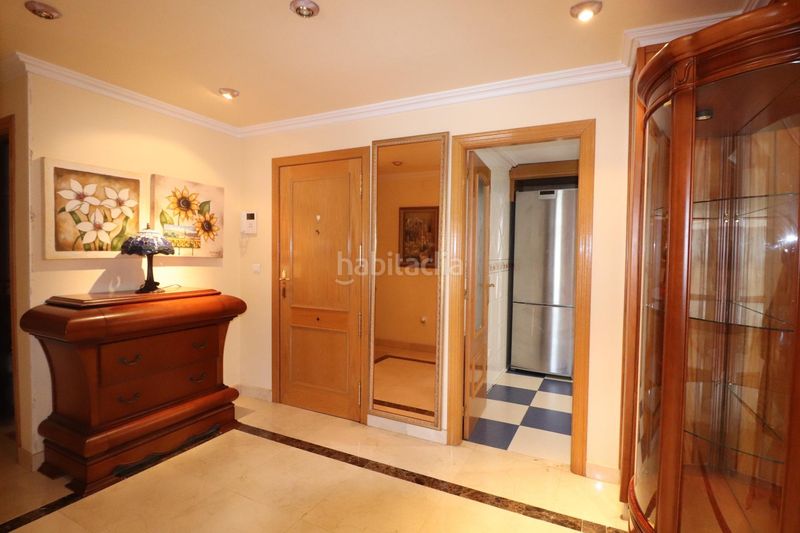 Foto 6f4d2000-ab9b-4395-977d-495344111926. Flat with parking in Petrer