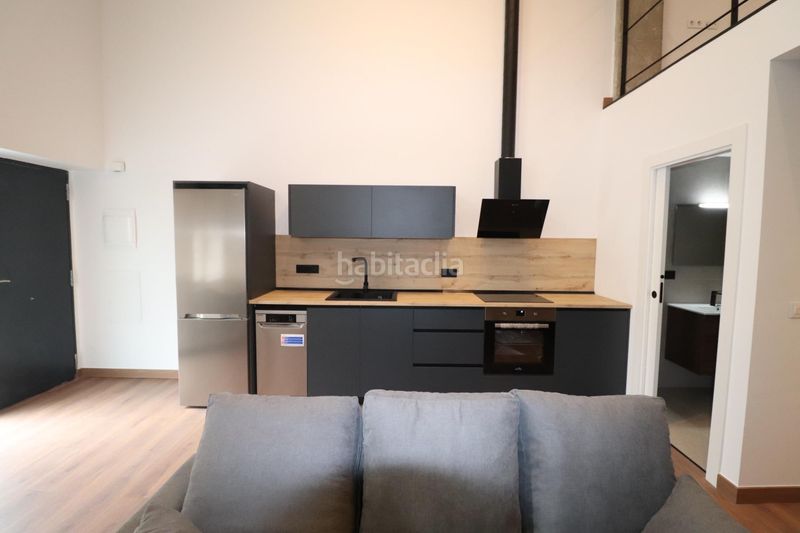 Foto 39441f32-fa41-4a8d-b705-b8d5bfee450a. Loft in Petrer