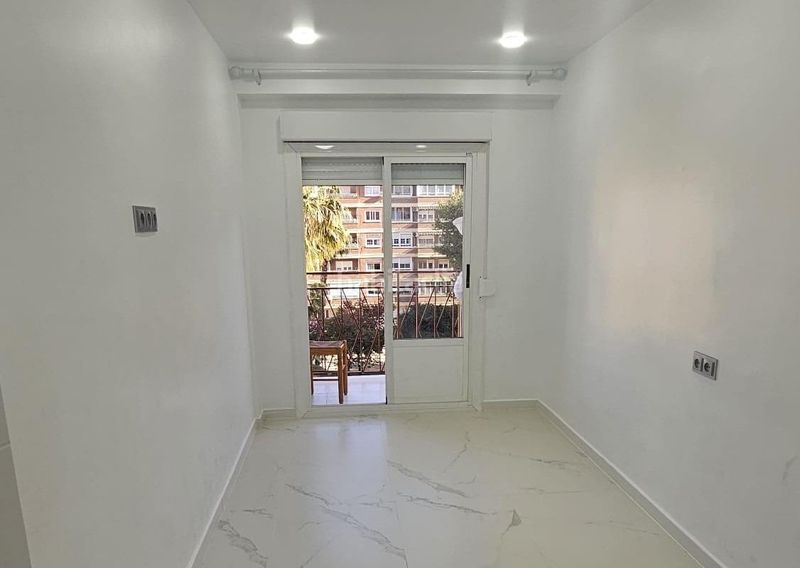 Foto ce4cd404-485f-4f10-ad51-21802f1738b0. Etagenwohnung in Plaza Castelar - Mercado Central Elda