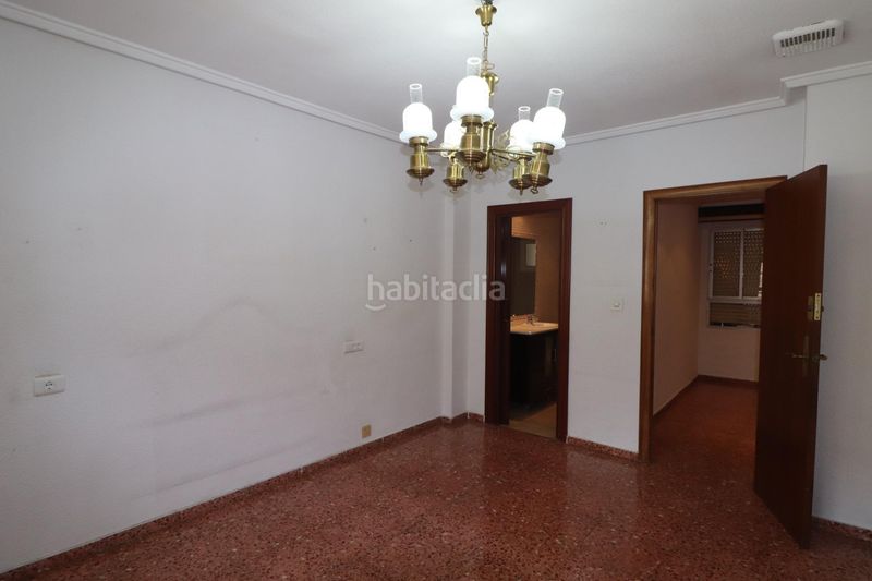 Foto f8990914-bd2d-4761-b539-a5a1fb78b4a8. Appartement dans Plaza de Toros-Avenida Chapí-Trinquete Elda