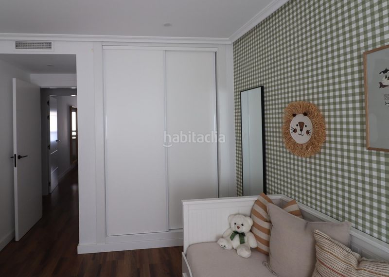 Foto a991c33d-b5e8-4b90-b8f2-74fc1147e042. Pis amb aparcament a Petrer