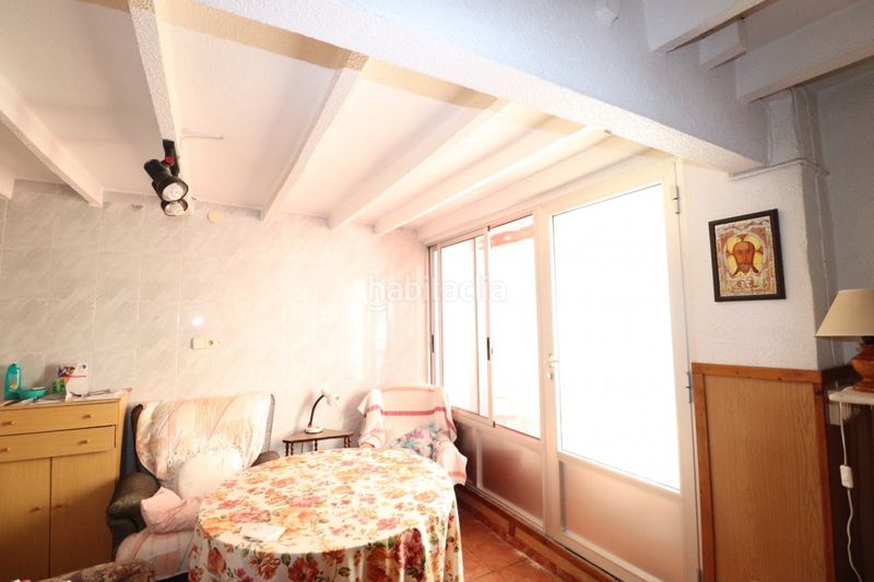 Foto f14fe55a-faae-4ce8-a365-36a6519e768b. House with parking in Centro Elda