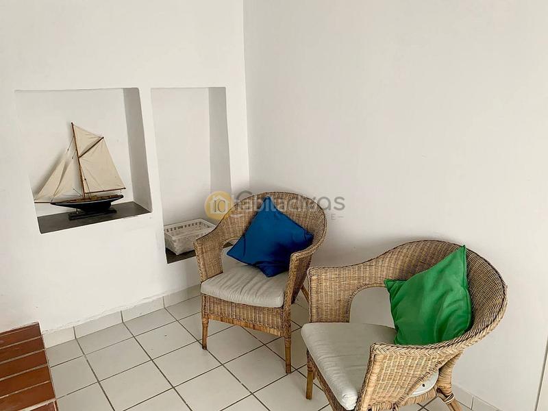 Foto 442da0fb-7a36-4a86-ac73-8af810a9def6. Casa pareada adosado en pleno Centro con gran solárium con vistas al mar en Nerja