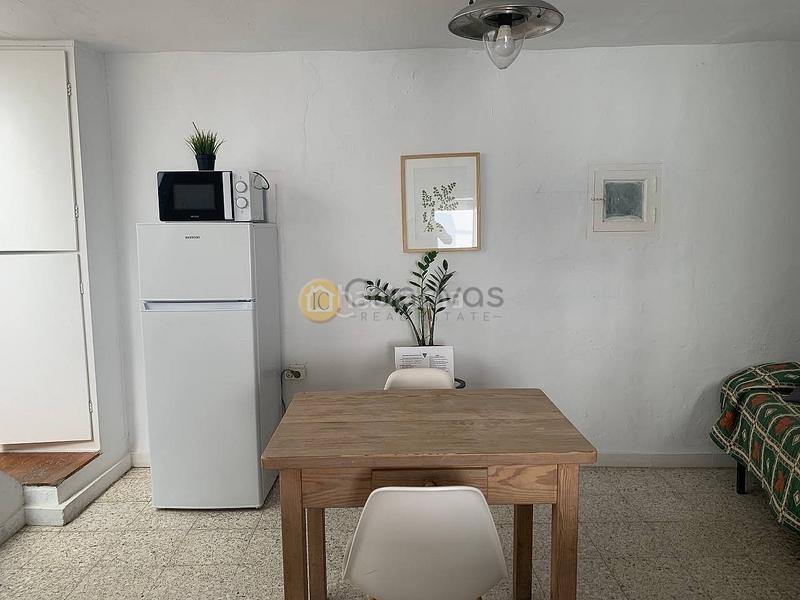 Foto 7086b42d-a39f-45dc-9d4c-0db8a0d0843b. Casa pareada adosado en pleno Centro con gran solárium con vistas al mar en Nerja