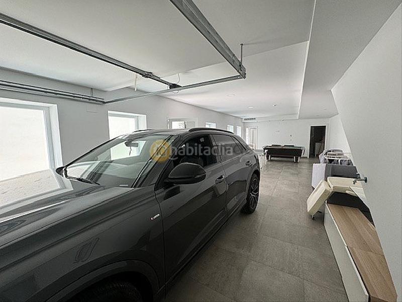 Foto e8c58bfb-bf08-4b2a-a734-ce0c160704fa. Xalet amb aparcament piscina a Centro Nerja