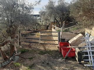 Terrain résidentiel à Torrox Pueblo. Parcela rústica con construcción de cuadras 104m2