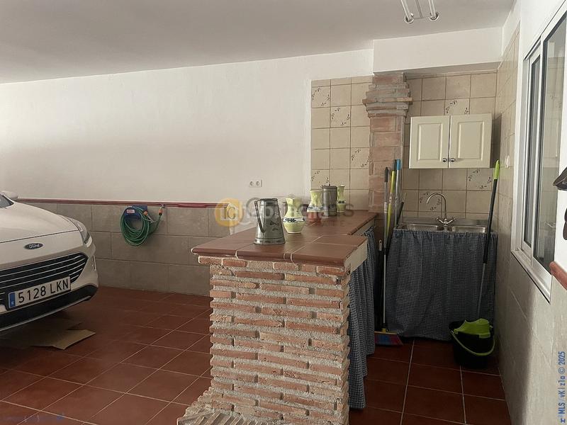 Foto 1262c6bf-d721-45a8-8cc2-ca85f31350c5. Casa con parcheggio piscina in El Peñoncillo Torrox
