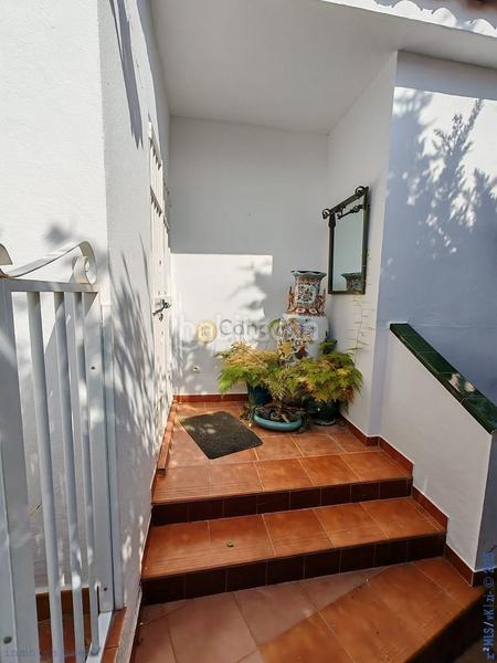 Foto 0f2ee240-d2c3-4d9b-a444-52a6d6d91930. Casa villa en punta lara. en Centro Nerja