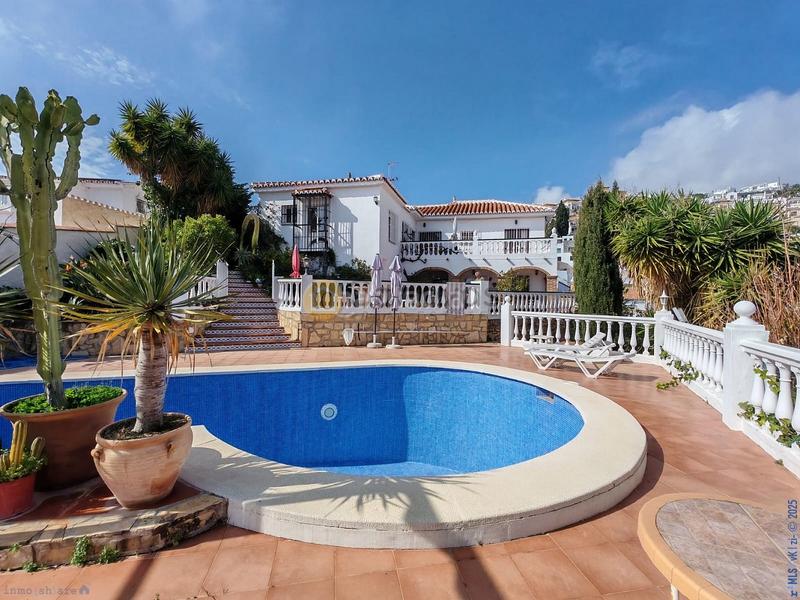 Foto fb9d4aad-f6a4-47a0-b473-63fdf97c77a2. Casa villa en punta lara. en Centro Nerja