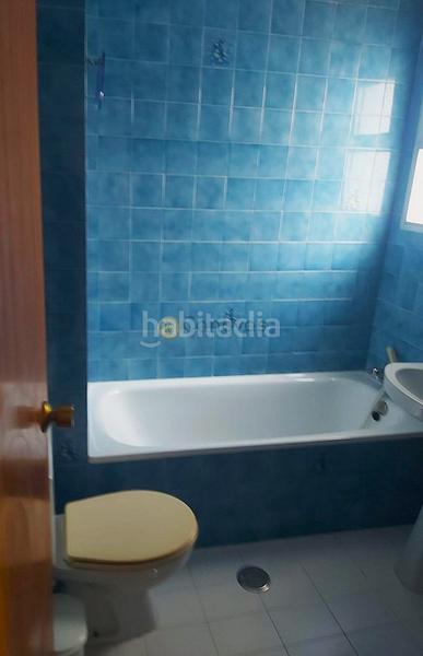Foto 1749a5d7-beb5-480e-bf1c-2c748eba1435. Apartamento piso en pleno Centro en Centro Nerja
