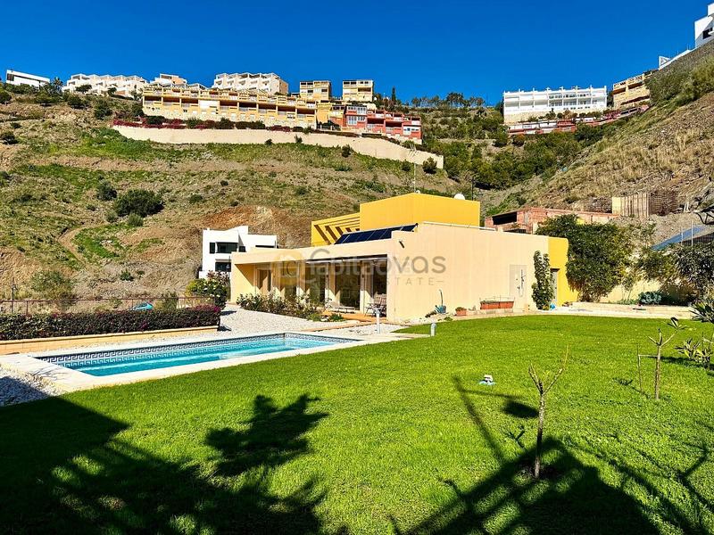 Foto d27ada45-da28-4744-b063-eac6a1aa7a8e. Haus mit parking pool in El Peñoncillo Torrox