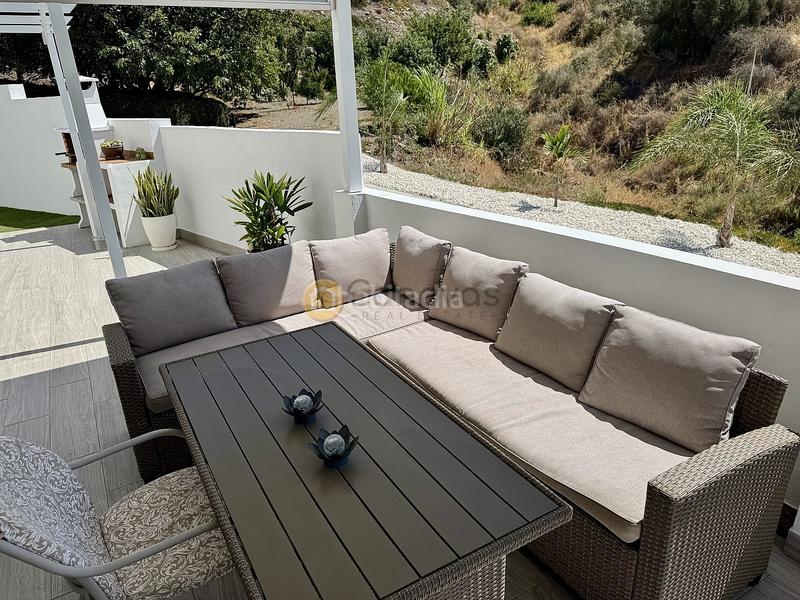 Foto d29dd673-ffe2-4627-80c3-fa30db8ed11e. Casa amb aparcament piscina a El Peñoncillo Torrox