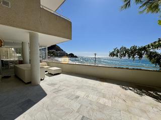 Apartament a Almuñecar centro. Primera linea de playa cotobro