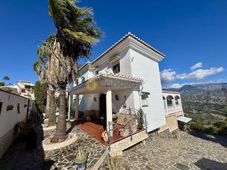 Chalet in Centro. Espectacular villa con vistas 360