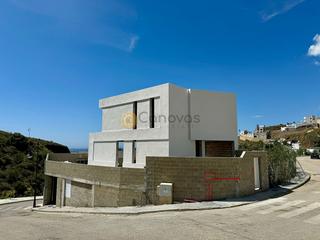 Xalet a Centro. Casa en estructura