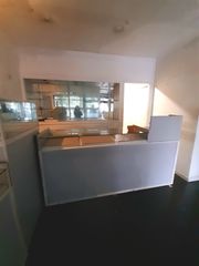 Lloguer Local Comercial  Carrer del camp arriassa. Local comercial ubicat a barri verneda i la pau