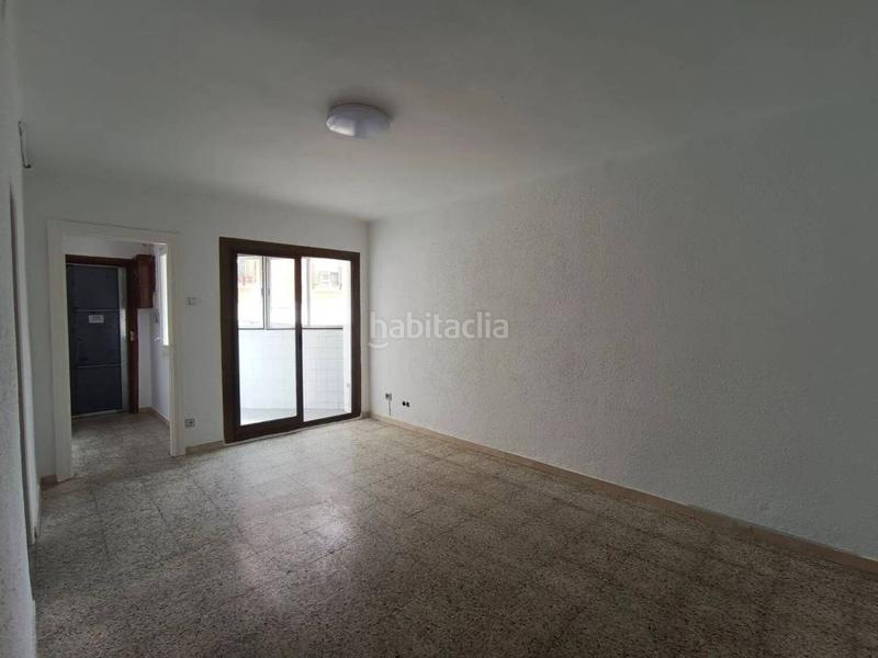 Foto f79d9243-ed31-41e4-80d9-b050bdfef993. Pis a Ajuntament-Maragall Ripollet